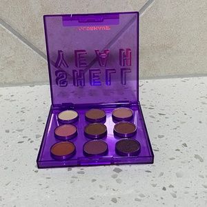 Free With $50 Purchase NWT Shell Yeah Metallic Eye Shadows